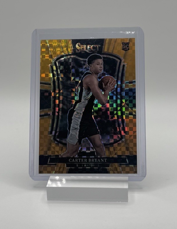 Carter Bryant 2025-26 Panini Select Gold /10 Premier Level RC Rookie #140 4/10