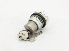 New Allen-Bradley 800T-H33KB6 Ser. T Selector Switch - Core Only