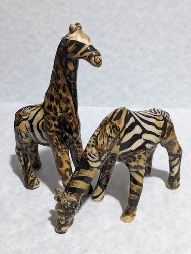 2 - 1980's Giraffes Safari Patchwork 5" Figurines - Paper Mache' - Shelf - Desk - Picture 4 of 6