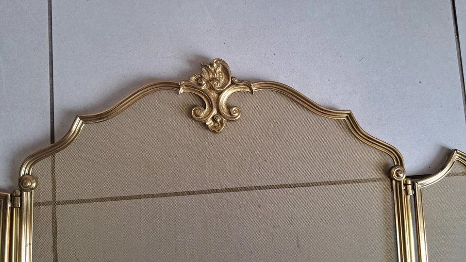 Pare-feu louis XV avec encadrement en bronze  haut 50 larg  101 cm - Photo 3/4