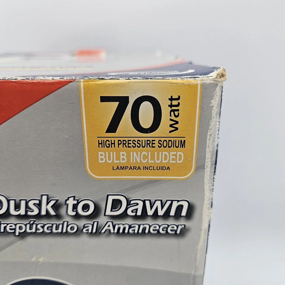 Lithonia OAL 70S High Pressure Sodium 70W Dusk to Dawn Area Security Light 120V - Image 3 of 4