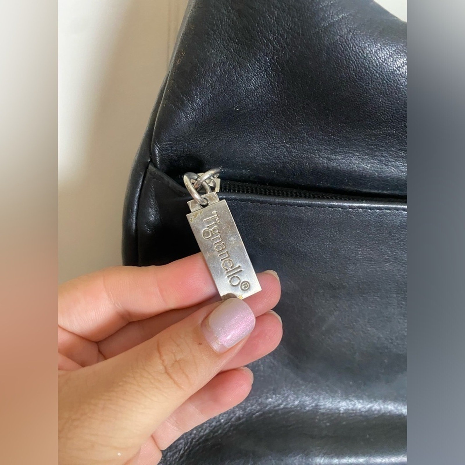 TIGNANELLO Solid Black Leather Shoulder BagOne Wi… - image 3