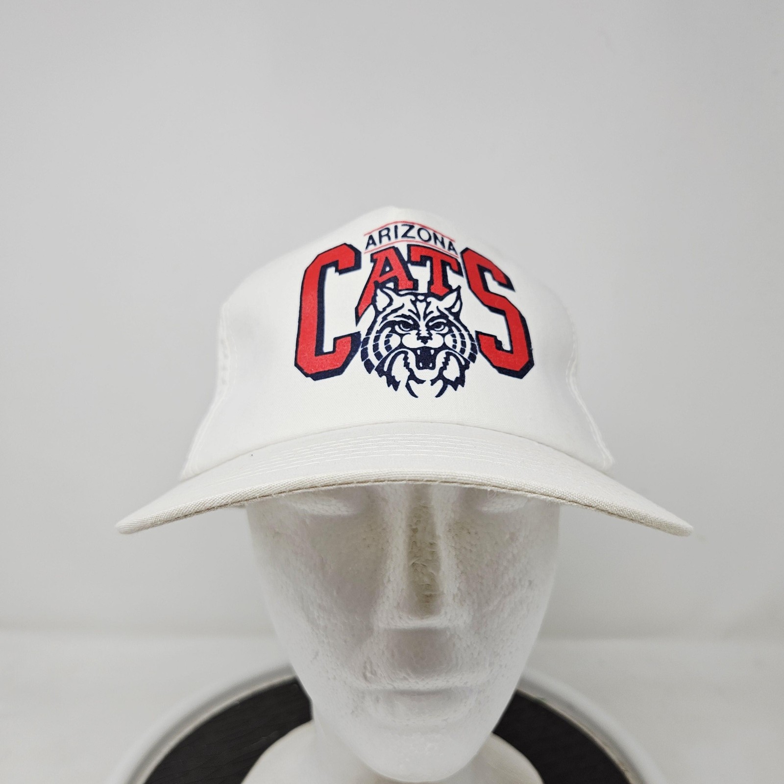Vintage Arizona Wildcats Hat Cap Snap Back Mens One Size White NCAA College W.H.