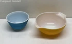 Pair of Vintage Pyrex Mixing Bowls 2.5Qt. Cinderella & 1.5 pt. Blue Mixing Bowl