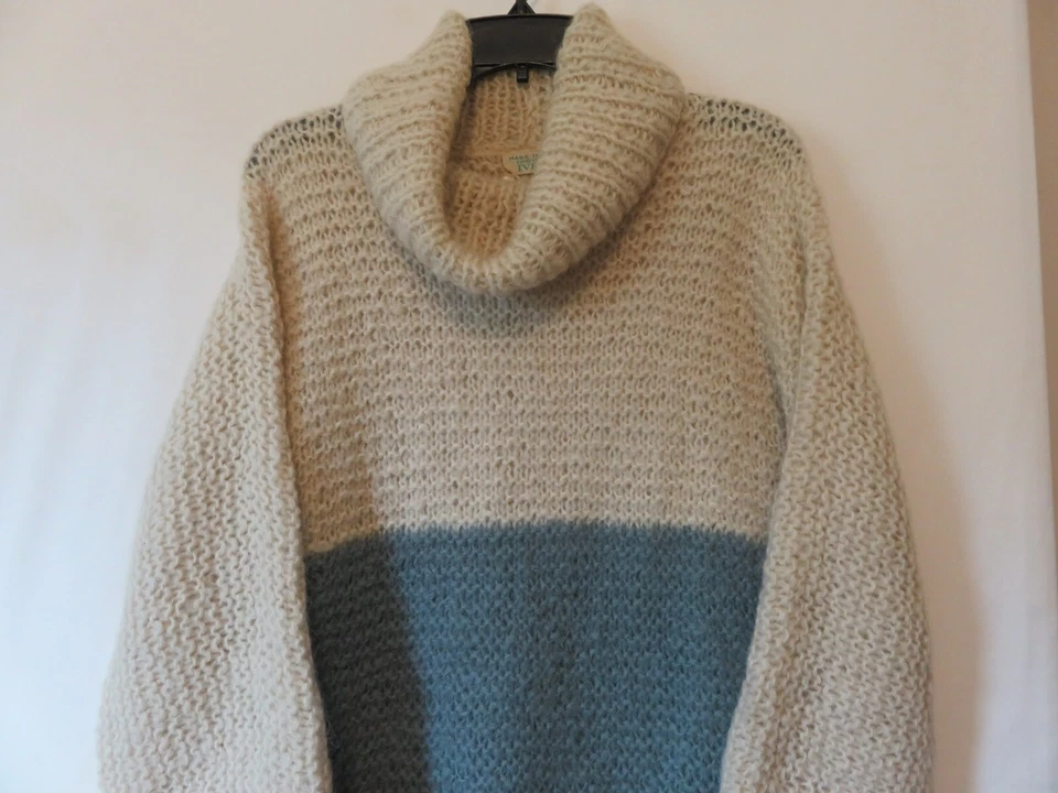 Vestido suéter de lana tejido a mano vintage para mujer hecho en Italia Ivey's mediano grueso Foto 2 de 4