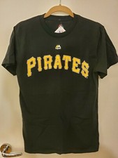 Jung Ho Kang 27 - Pittsburgh Pirates Majestic T shirt - Size S NWT