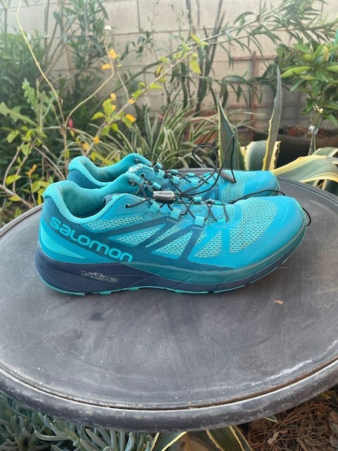 Salomon Ortholite Impressions Women's size 9.5 Teal Trail running