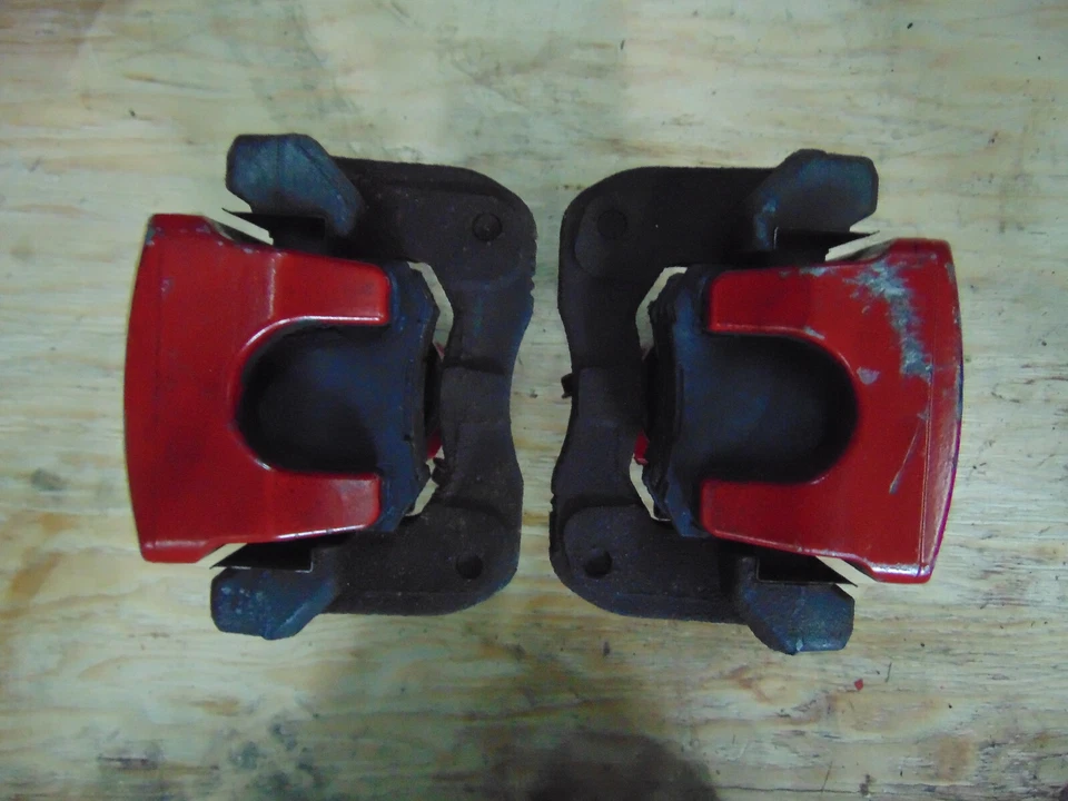 02 04 ACURA RSX DC5 K20A TIPO R TRASERO 1POT BREMBO JDM RSX DC5 K20A BREMBO TRASERO Foto 3 de 4