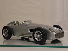 1:18 scale Mercedes Benz W196 Monoposto 1954-55 diecast race car model CMC