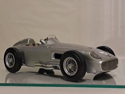 1:18 scale Mercedes Benz W196 Monoposto 1954-55 diecast race car