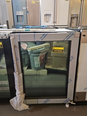U-Line U2224BEVS00B 24'' Stainless Built-In Beverage Center NOB #147609 BP