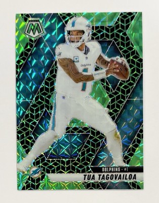 2025 Panini Mosaic Tua Tagovailoa #159 Green Spectris Prizm /13 Miami Dolphins