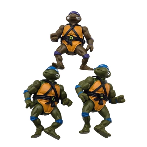 Lot Of 3 1988 Vintage PLAYMATES TNMT Action Figures  2 Leonardo 1 Donatell