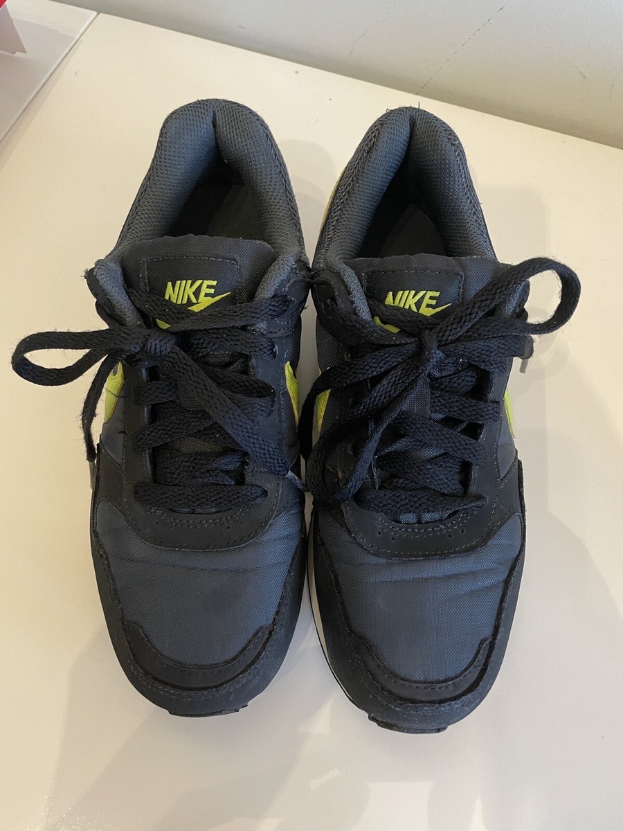 nike yellow tick trainers