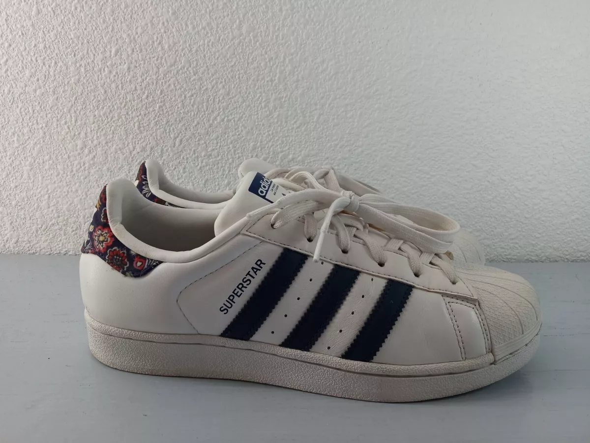 Adidas Super Star Shoes Women s Sz 8 S80481 White Black Shell Toe Sneaker Floral