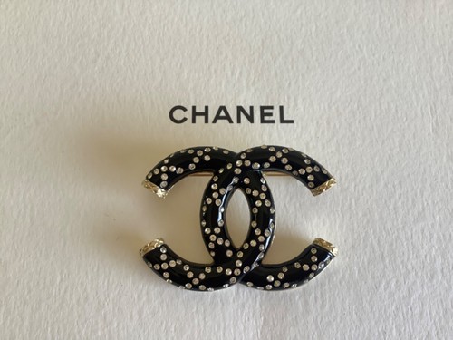 CHANEL BLACK RESIN AND CRYSTAL CC 