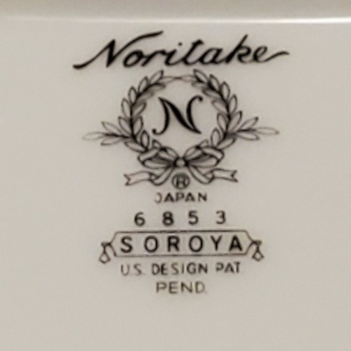 NORITAKE Soroya #6853 9" Oval Serving Platter Green Daisies Platinum Banding - Picture 6 of 6
