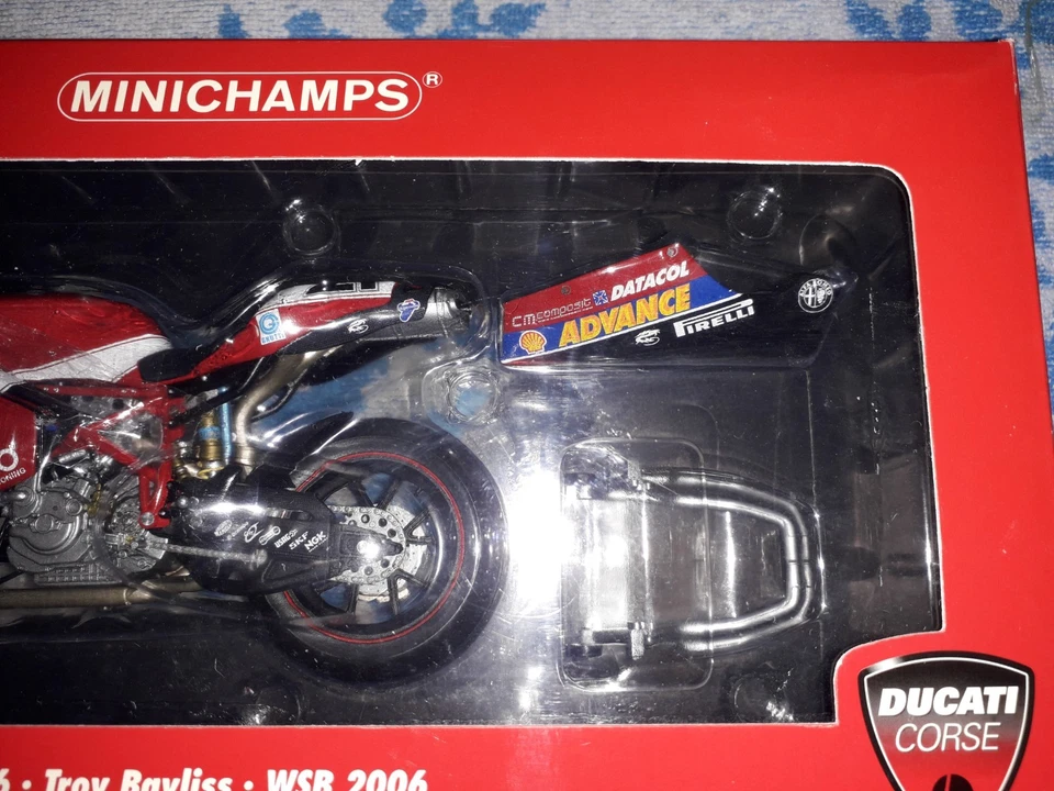 DUCATI 999F06 XEROX 2006 TROY BAYLISS WORLD CHAMPION SUPERBIKE 1/12 MINICHAMPS - Photo 3/4