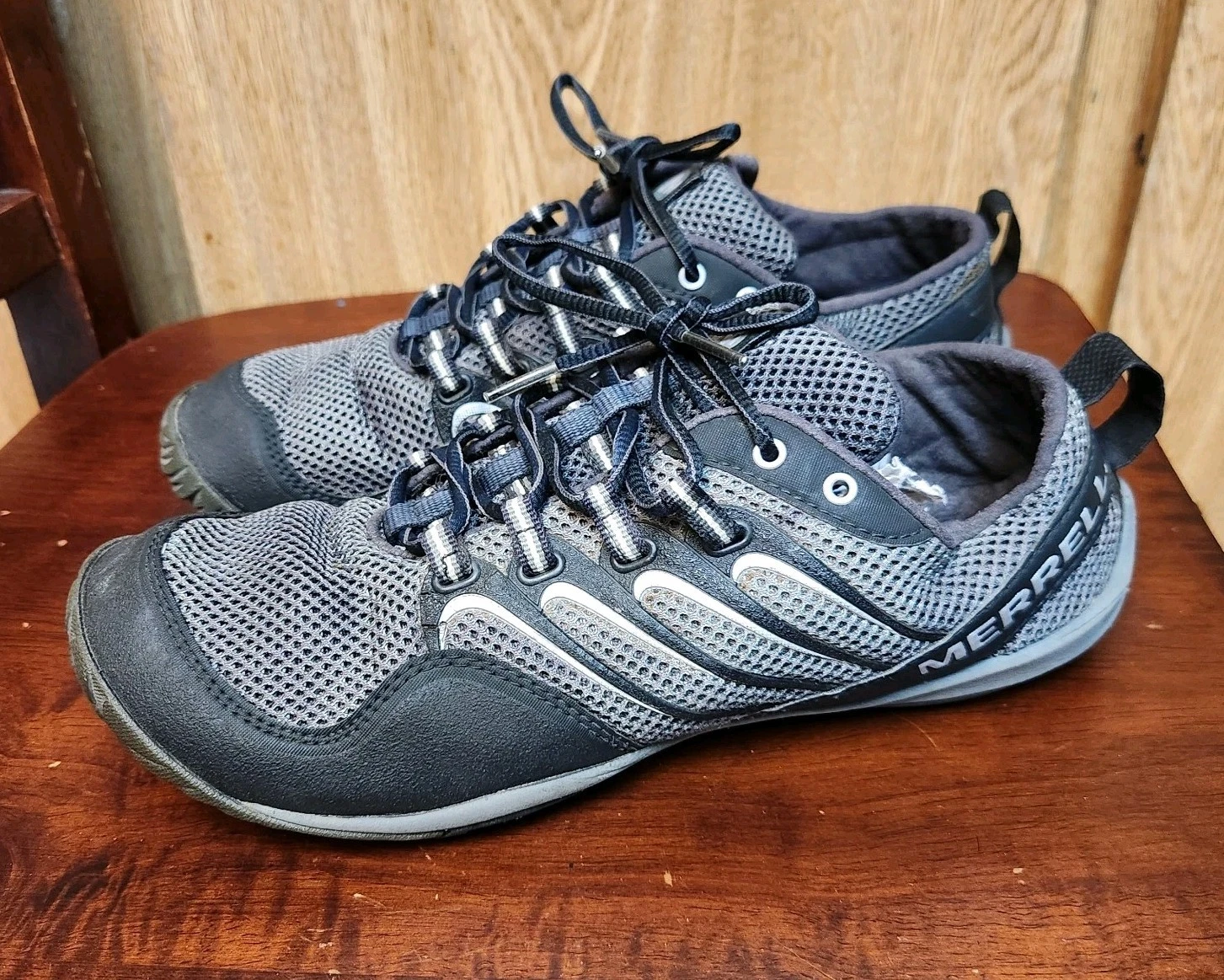Merrell Trail Glove Black Granite Barefoot Trail Hiking Shoes J15647 Mens Sz 9