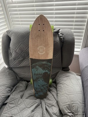 Madd Gear Maplewood Complete Cruiser Skateboard 32''x9'' ocean waves Design
