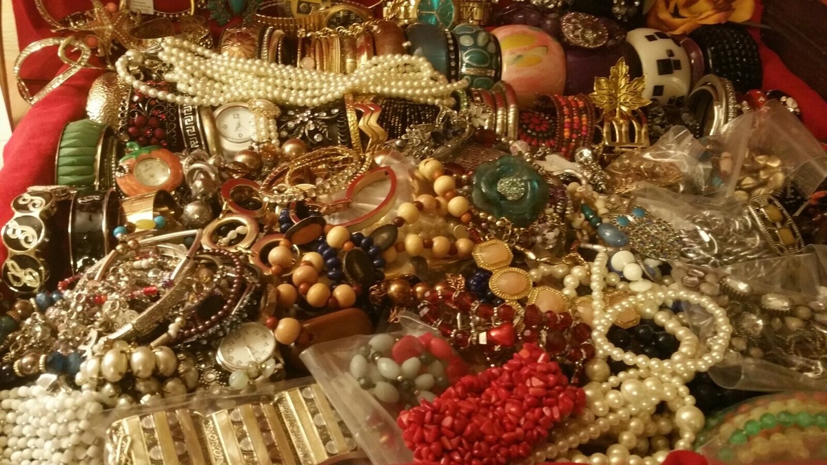 Vintage Estate Modern Costume Jewelry Lots Wear Repair Craft