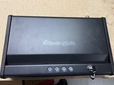 #SAFE ONLY KEYPAD IS DEFECTIVE# SentrySafe QAP2E 2 Gun Capacity (with 2 Keys)