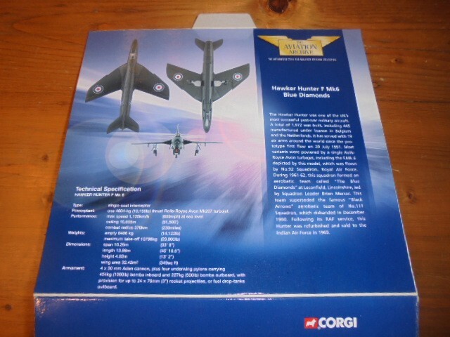 Corgi 1/72 Scale diecast AA32706 Hawker Hunter F6 Red Devils Belgian A/F IF141