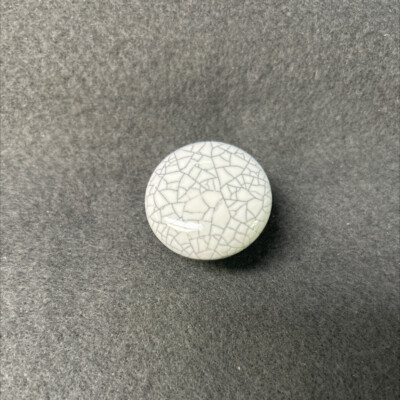 1-1/4'' Crackle Knob White Ceramic