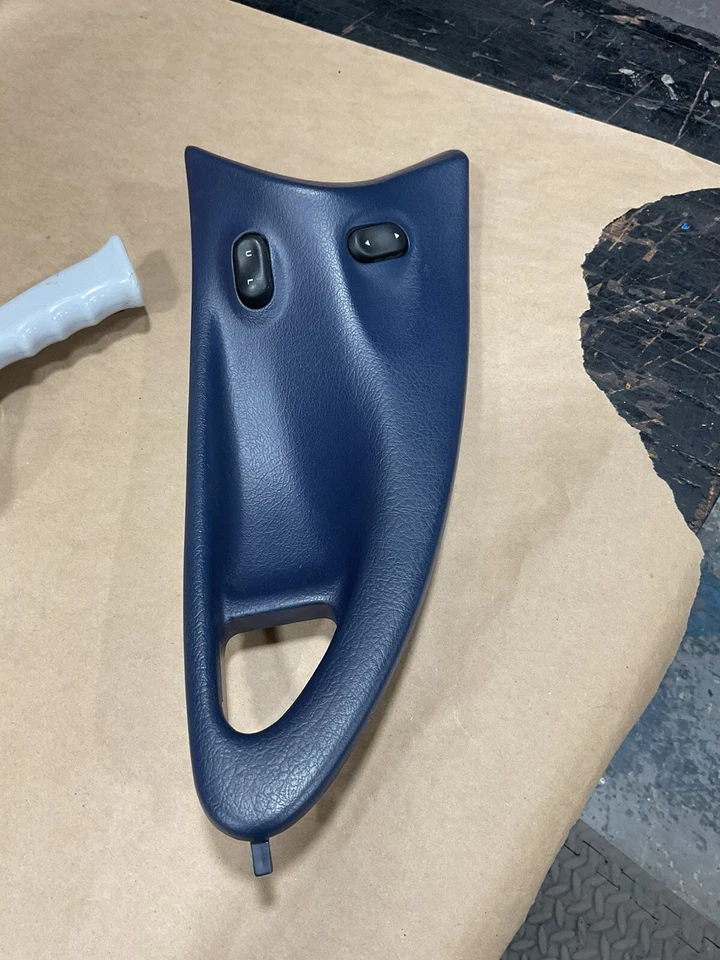 Panel interruptor puerta derecha azul 1994 1995 1996 1997 Ford Thunderbird Lx SC Xr7 Cougar Foto 3 de 4