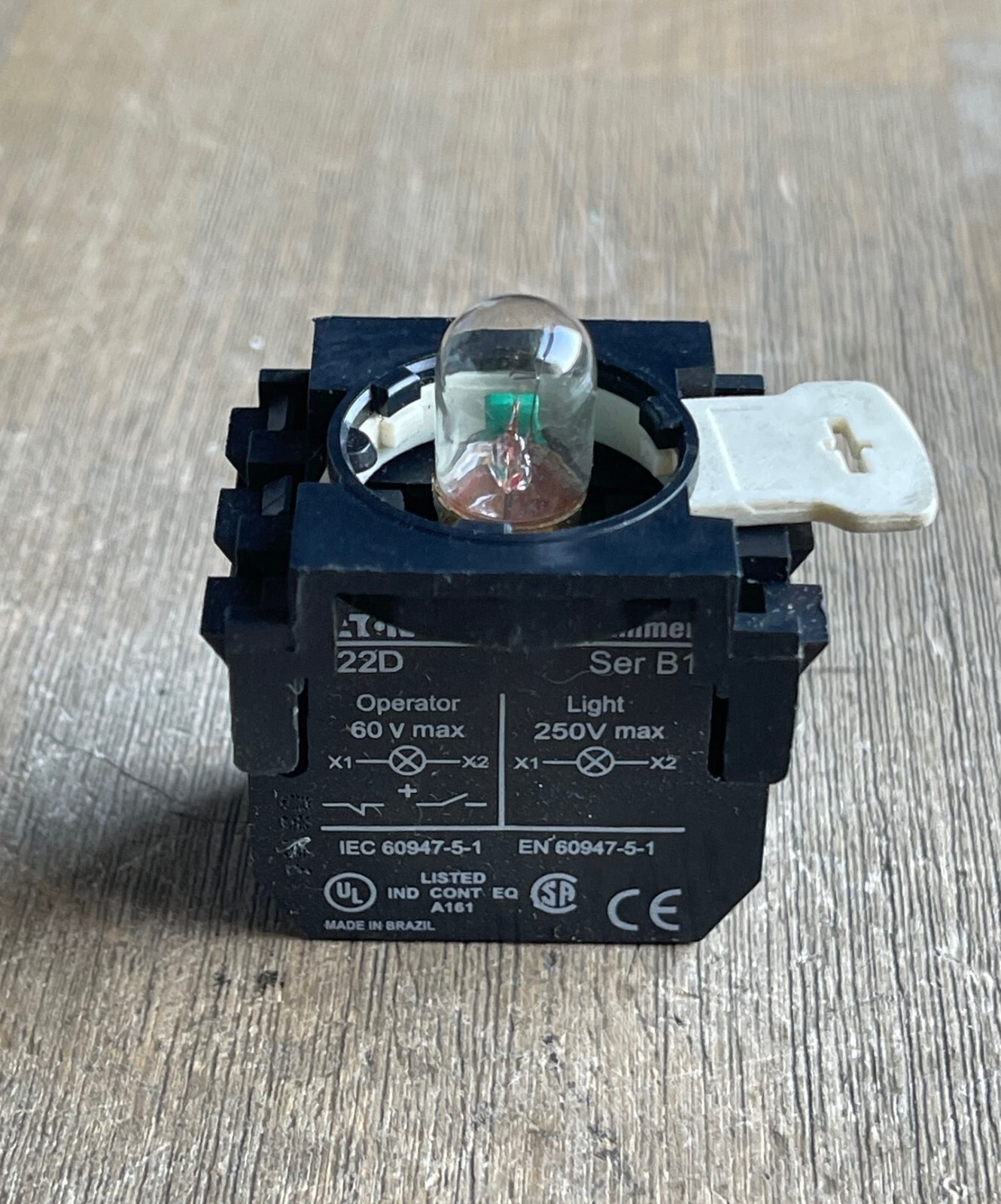 Cutler-Hammer E22D Lamp Module Kit, Lighted Reset Switch Assembly