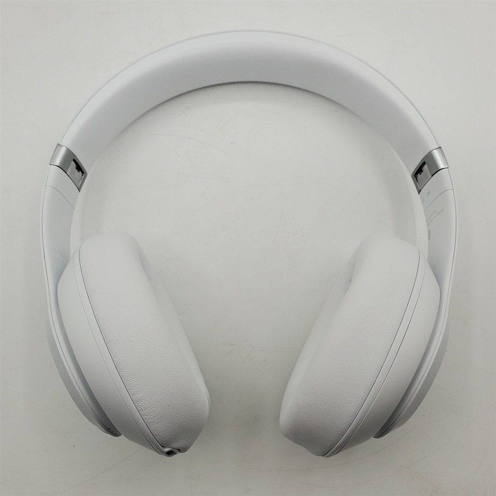 Beats Studio Pro - Wireless Bluetooth Noise Cancelling Headphones - Matte White