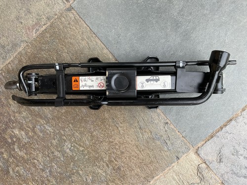 2008-2009-2010-2011-2012 Ford Escape Tire Jack with Tools OEM