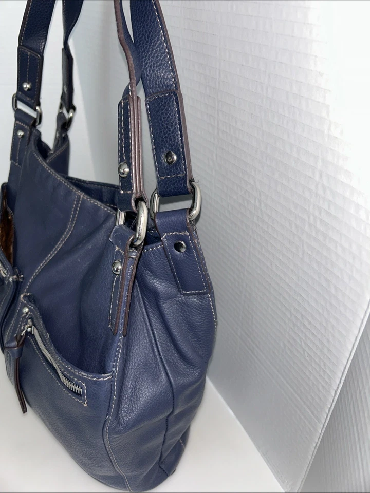 Bolso de Mano/Hombro TIGNANELO Cuero Genuino Color Azul Foto 3 de 4