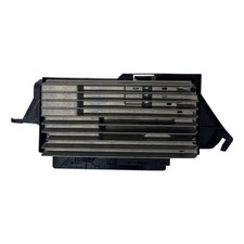 Audi Q5 8R (2011) Audio Amplifier & Mounting Bracket 8T0035223AR