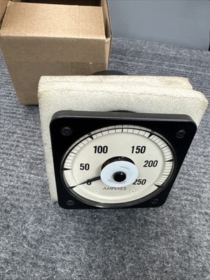 FSCM 12670 EA1AF-200 Ammeter DLA90083P6230 Panel Amp Meter Electromagnetic IND 5