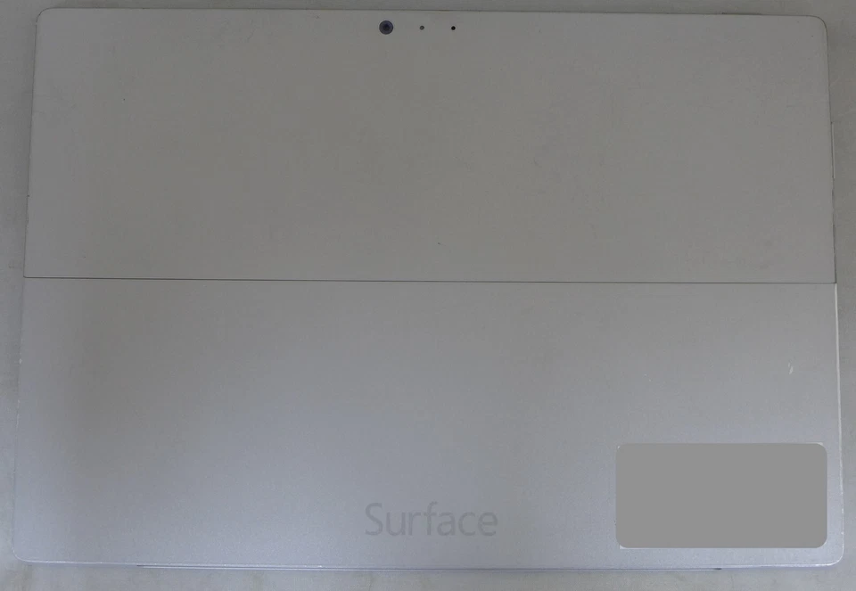 Microsoft Surface pro 3, 13",Silver, i5, 8GB, 256GB- Struck on surface logo - Image 3 of 4