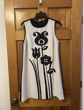 Victoria Beckham Target Women's Black White Mod Shift Tulip Applique Dress small