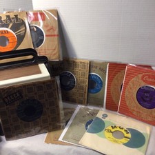 LOT OF 10 EARLY 45 RPM'S 1951- 1955 - SLEEVED, DATED GRADED W/STORAGE CASE
