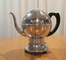VINTAGE  WESTINGHOUSE PERCOLATOR  FOR  PARTS OR REPAIR