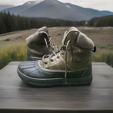 Nike Men's Size 10 ACG Woodside Duck Boots Green Hiking Outdoor Boots