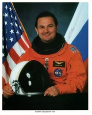 VLADIMIR GEORGIEVICH TITOV signed autographed 8x10 NASA ASTRONAUT litho photo