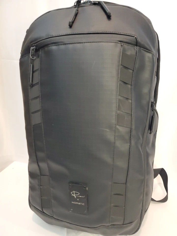 NOMATIC CAMERA PACK 35L by Peter McKinnon, Extra Dividers, Waist & Tripod Strap - Image 2 of 4