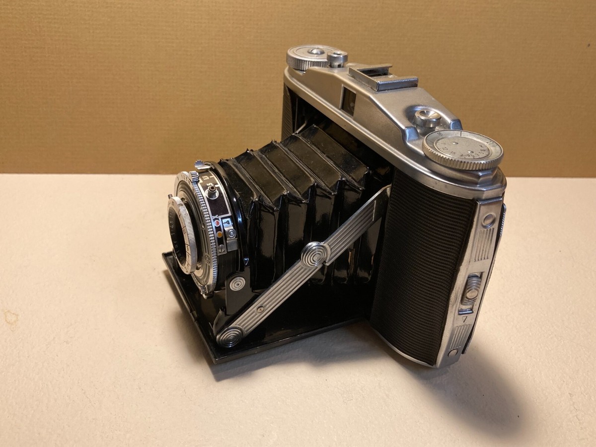Vintage Agfa Isolette II Prontor-S w/Apotar 1:4.5 / 85mm lens
