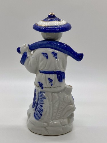 Porcelain Chinese Male Decorative Figurine Blue White - Picture 2 of 3