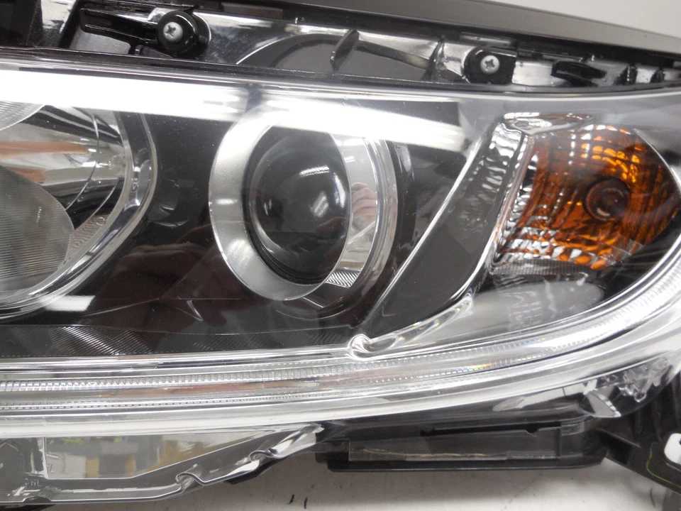 Honda HR-V HRV Headlight Head Light Driver's Left Halogen 2019 2020 2021 Q6 - Image 4 of 4