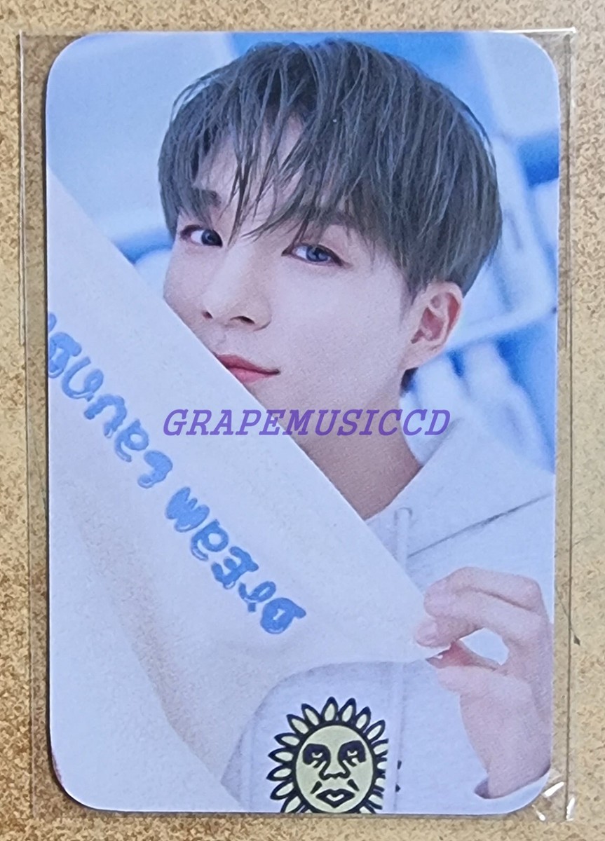 NCT DREAM LAUNDRY SHOP SMTOWN OFFICIAL MD GOODS TOWEL + PHOTOCARD