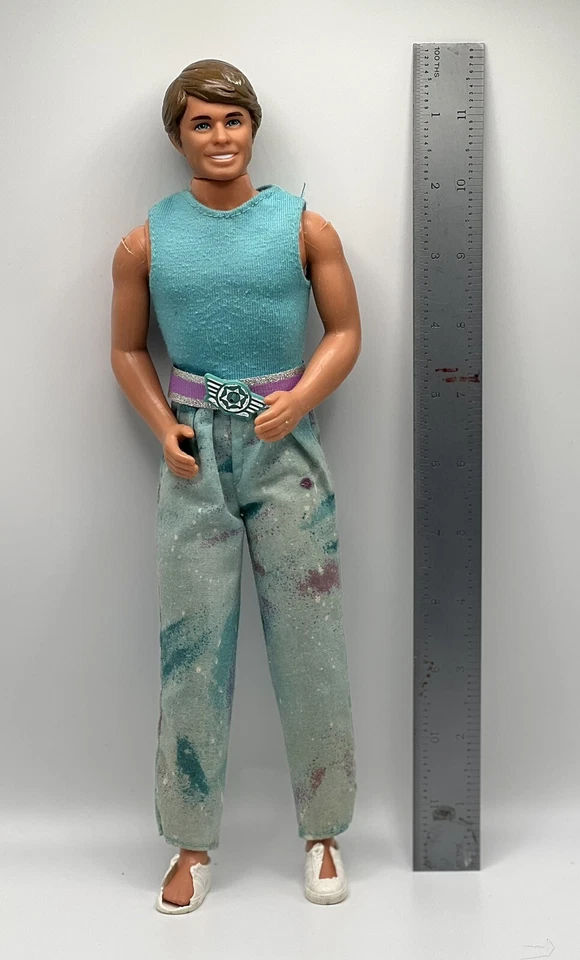 Muñecas Barbies Vintage Mattel Lote De 6 Con Ropa Ken Y Bonitas Damas Juguetes Foto 2 de 4