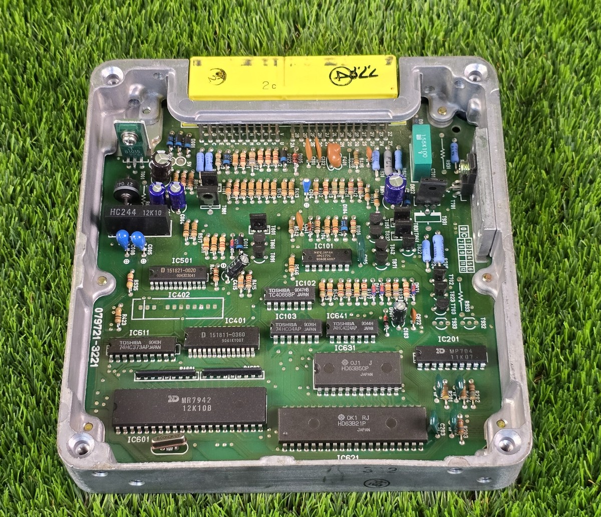 Suzuki Vitara Engine Computer ECU 33920-57b1 0 M3 100797