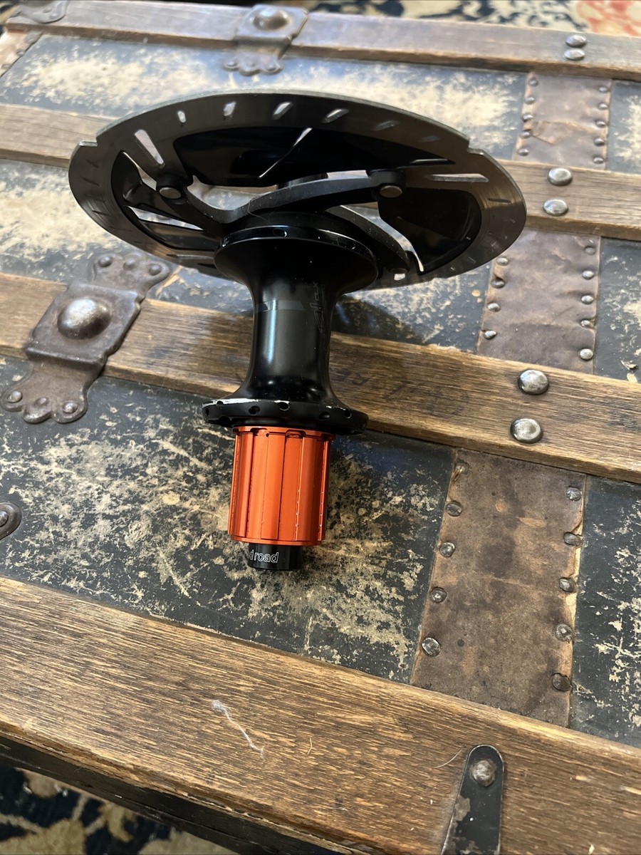 Roval CLX Rear Road Hub Disc Brake 130mm Thru Axle Ceramic Roval CLX Rear Road Hub Disc Brake 130mm Thru Axle Ceramic