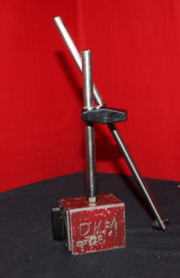Magnetic Base Indicator Holder unbranded Owner Marked AO4064595